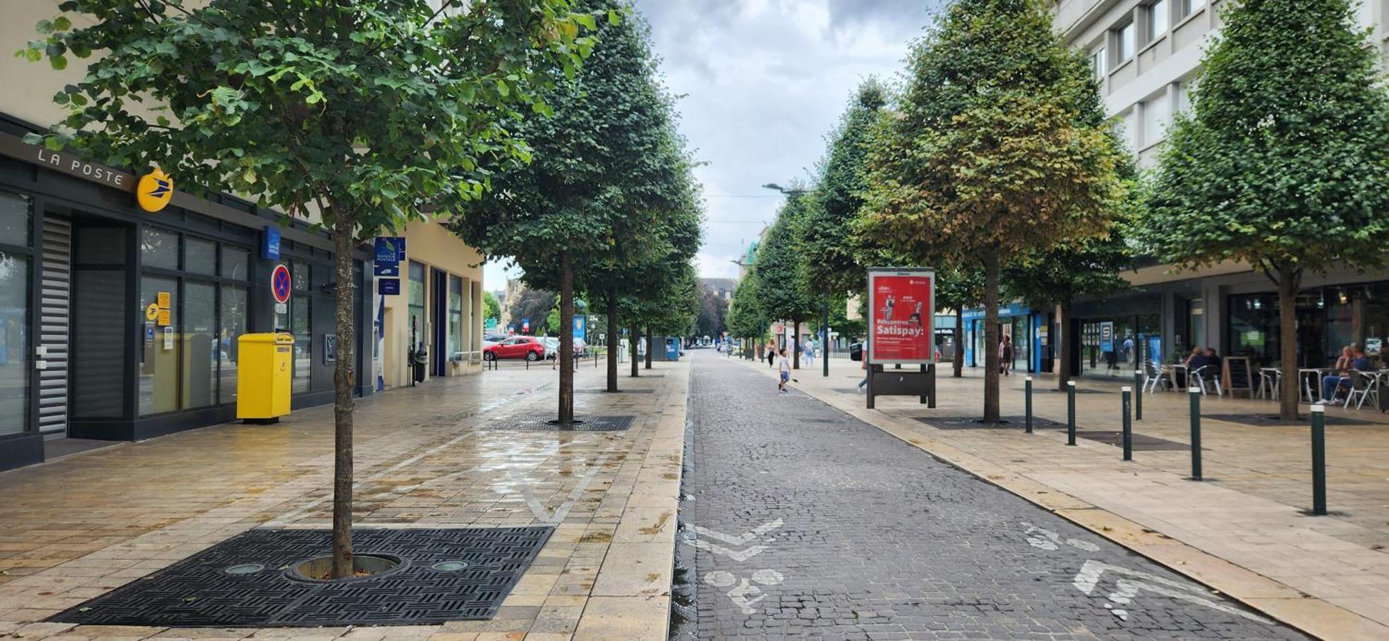 Ville De Coeur Thionville Luaran gambar